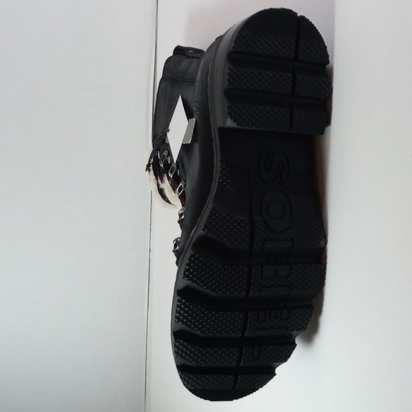 - Boot - Picture 5 of 6